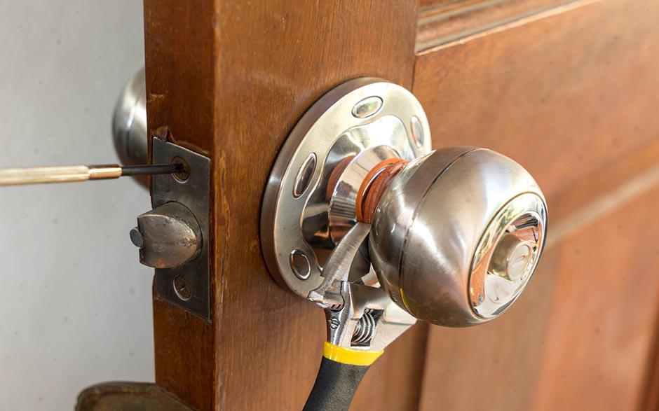ouvrir une porte sans clé Saint-Just-en-Chaussée